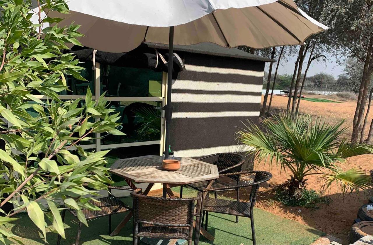 Hôtel Rak Glamping à Ras el Kaïmah Extérieur photo