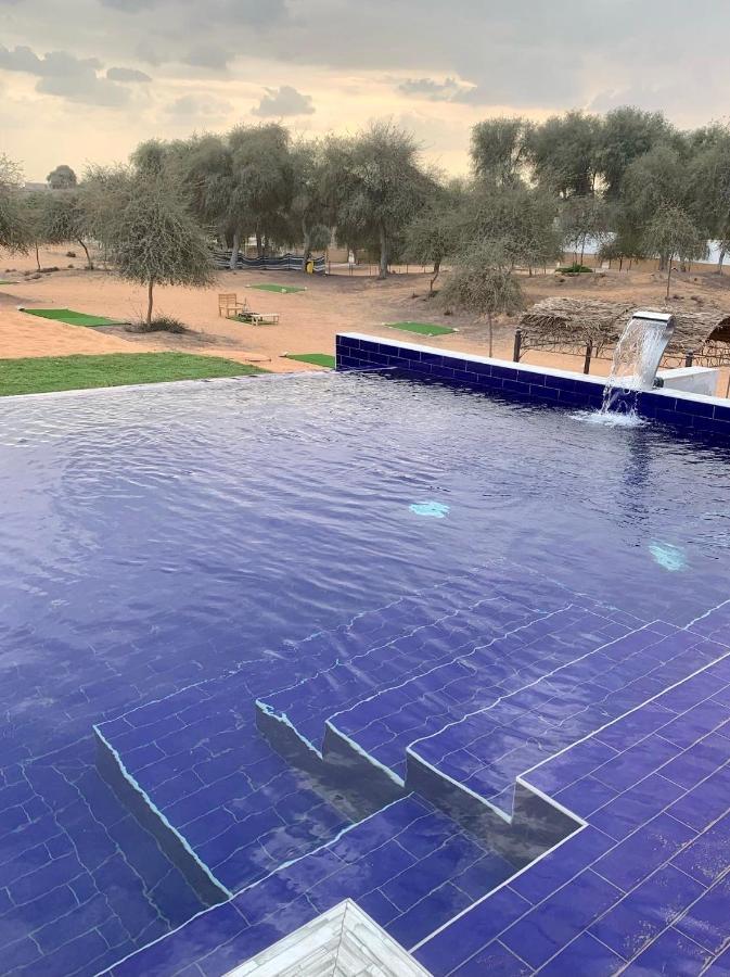 Hôtel Rak Glamping à Ras el Kaïmah Extérieur photo